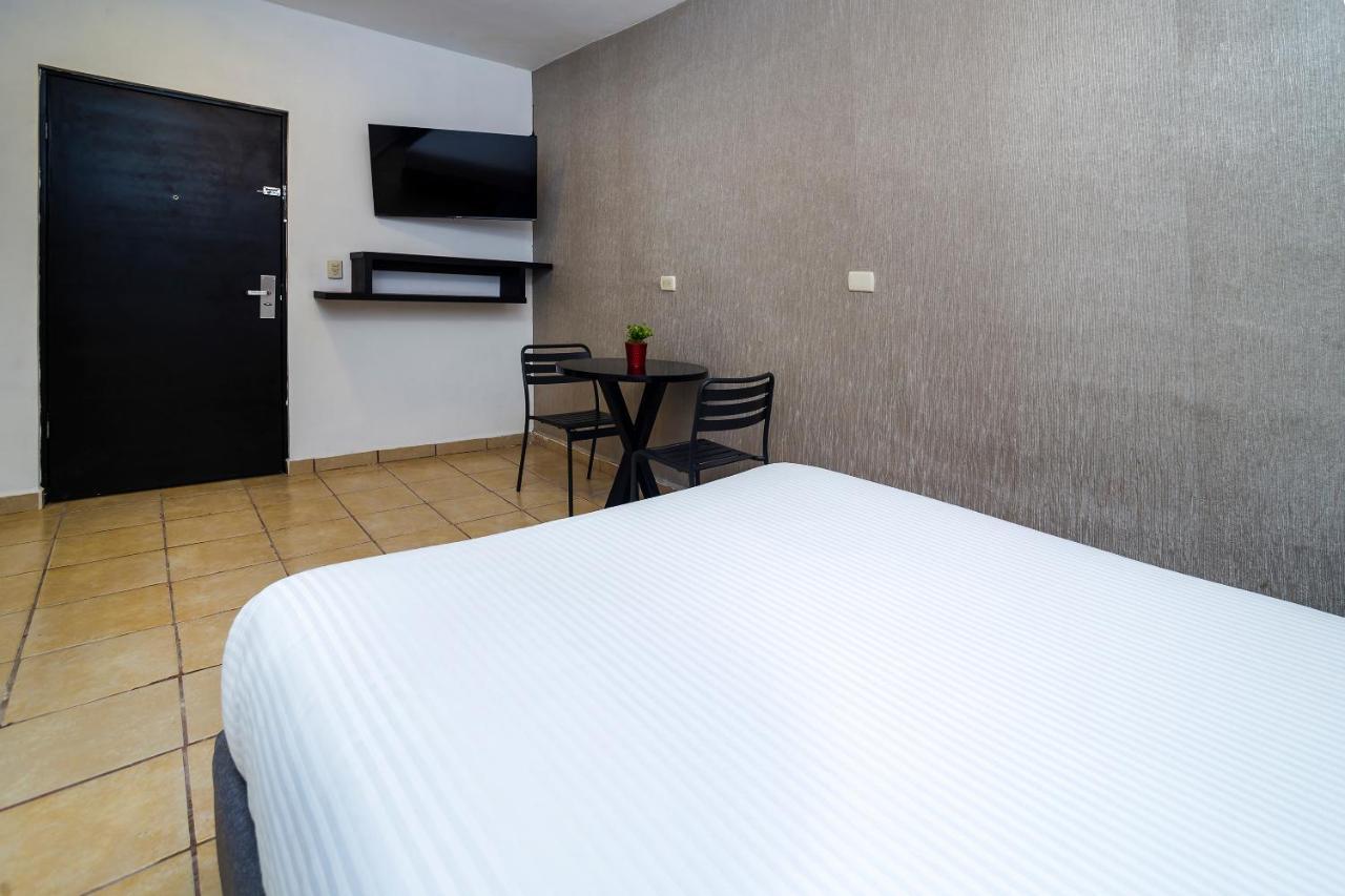San Jose Suites Boutique Linares Exterior photo