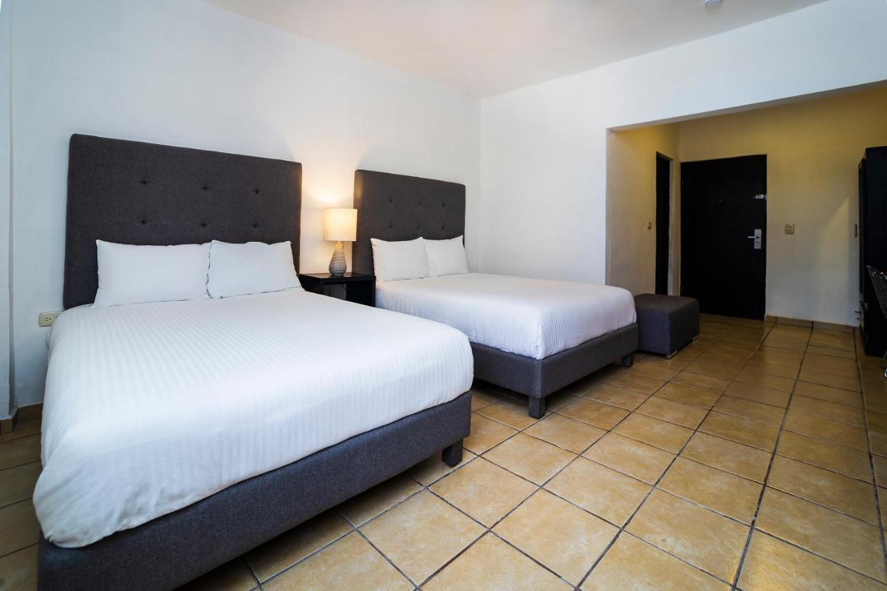 San Jose Suites Boutique Linares Exterior photo